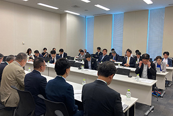議場の様子